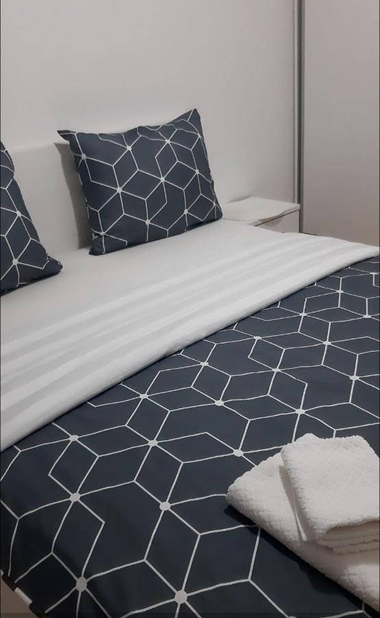 Apartman San بوسيسيه المظهر الخارجي الصورة