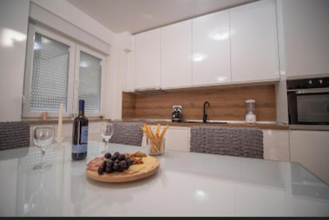 Apartman San بوسيسيه المظهر الخارجي الصورة
