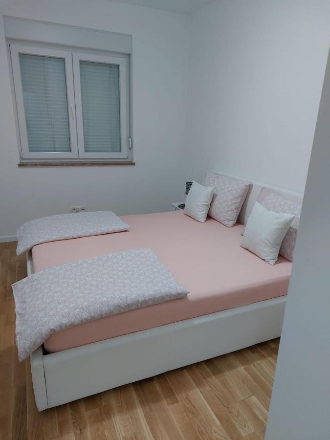 Apartman San بوسيسيه المظهر الخارجي الصورة