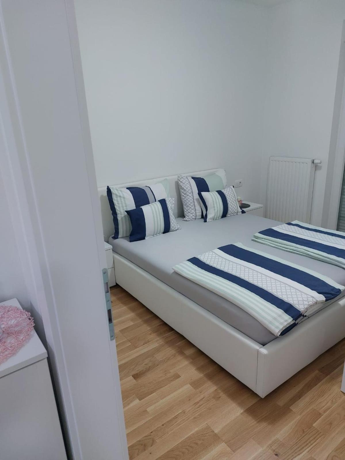 Apartman San بوسيسيه المظهر الخارجي الصورة