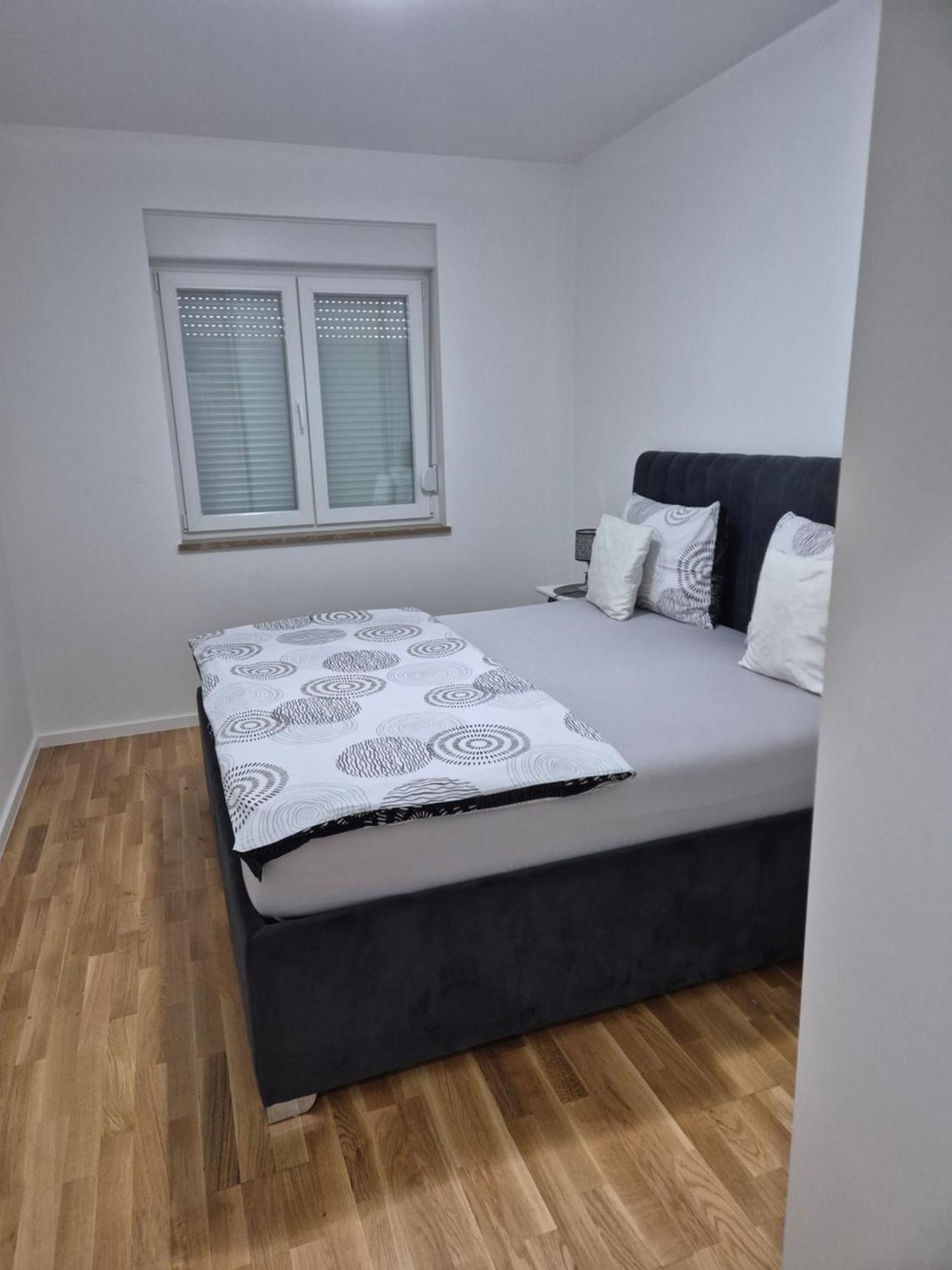 Apartman San بوسيسيه المظهر الخارجي الصورة